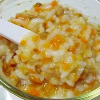 離乳食中期◎納豆ときな粉とにんじんのおかゆ